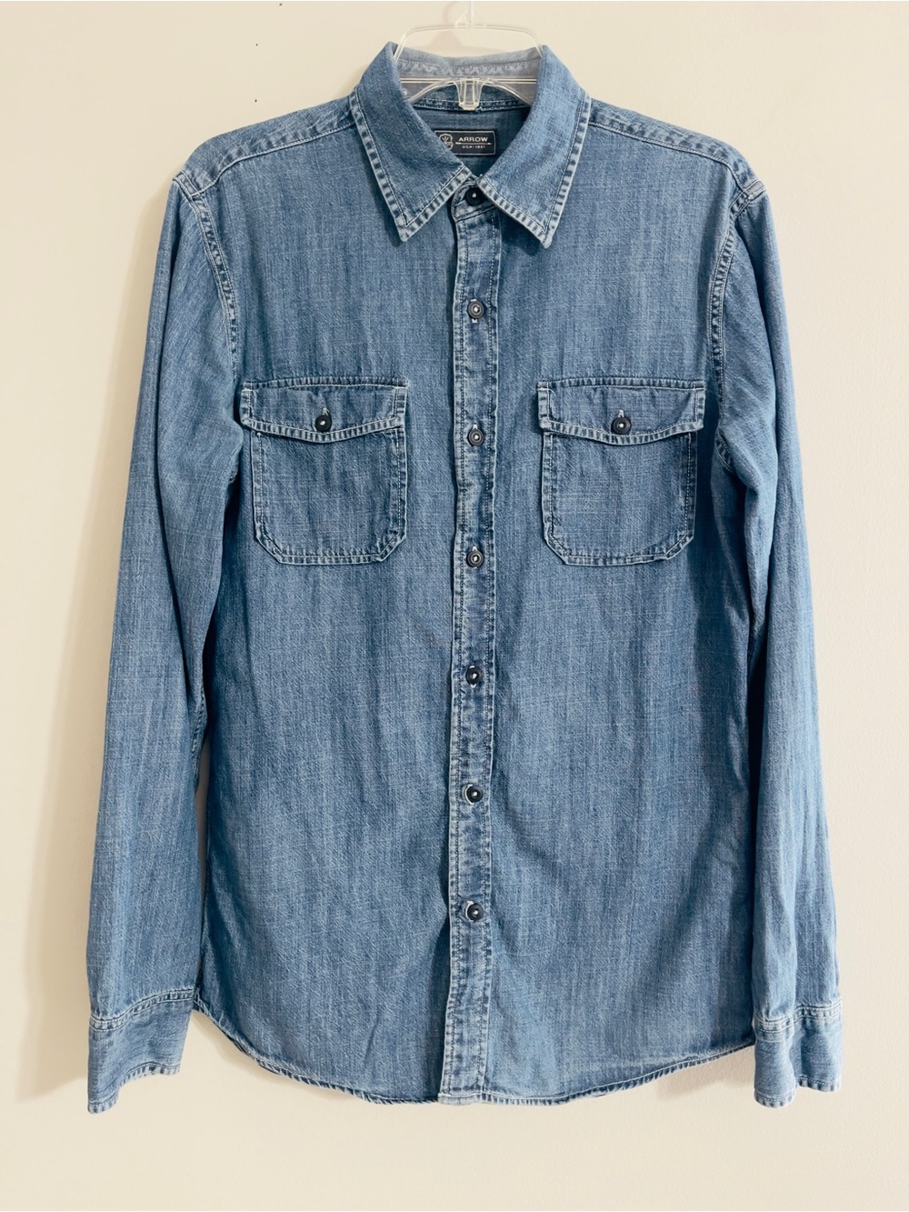 Arrow Chambray Shirt Men's Small  Long Sleeve Button Up Vintage Western Workwear